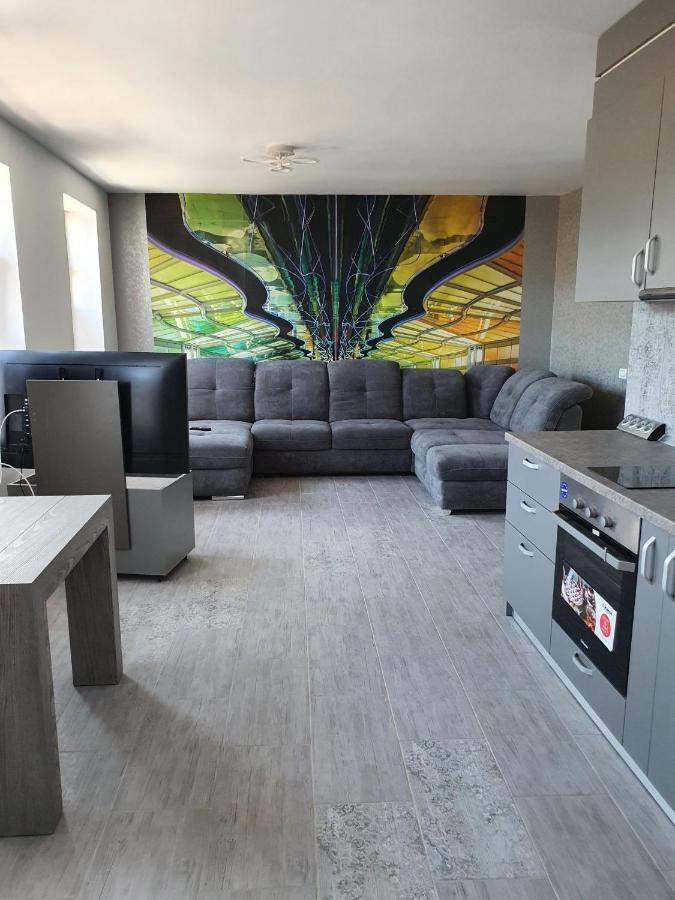 Casa Musceleana Hotel Cîmpulung Kültér fotó