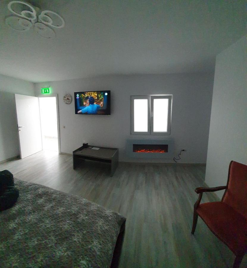 Casa Musceleana Hotel Cîmpulung Kültér fotó