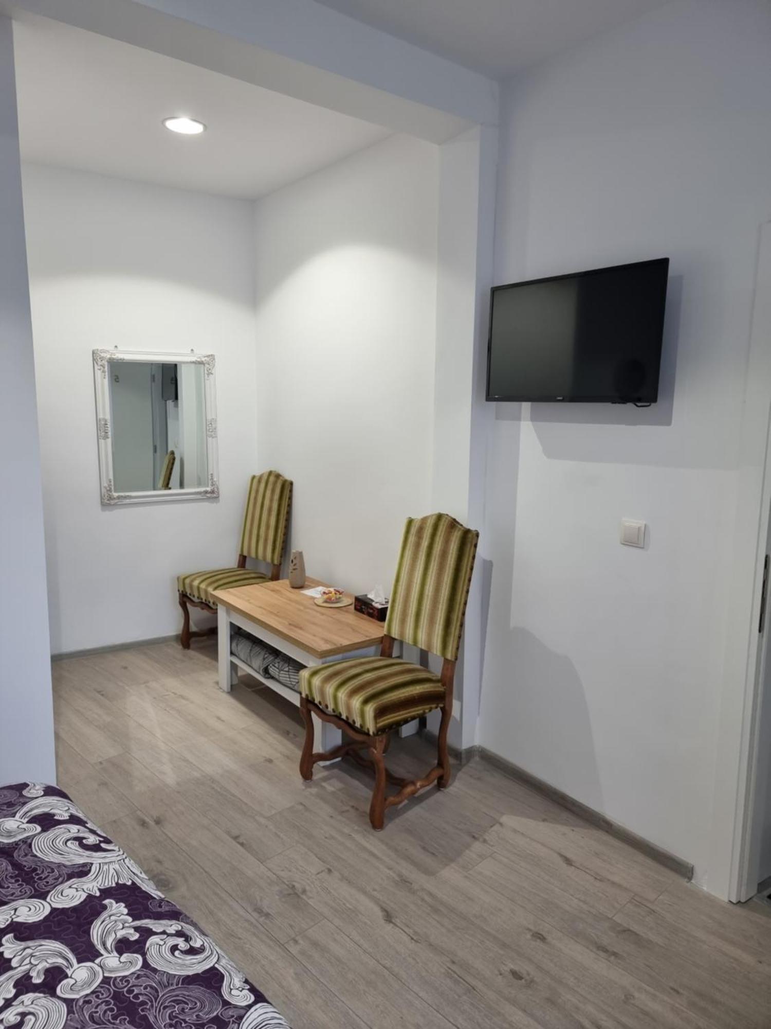 Casa Musceleana Hotel Cîmpulung Kültér fotó