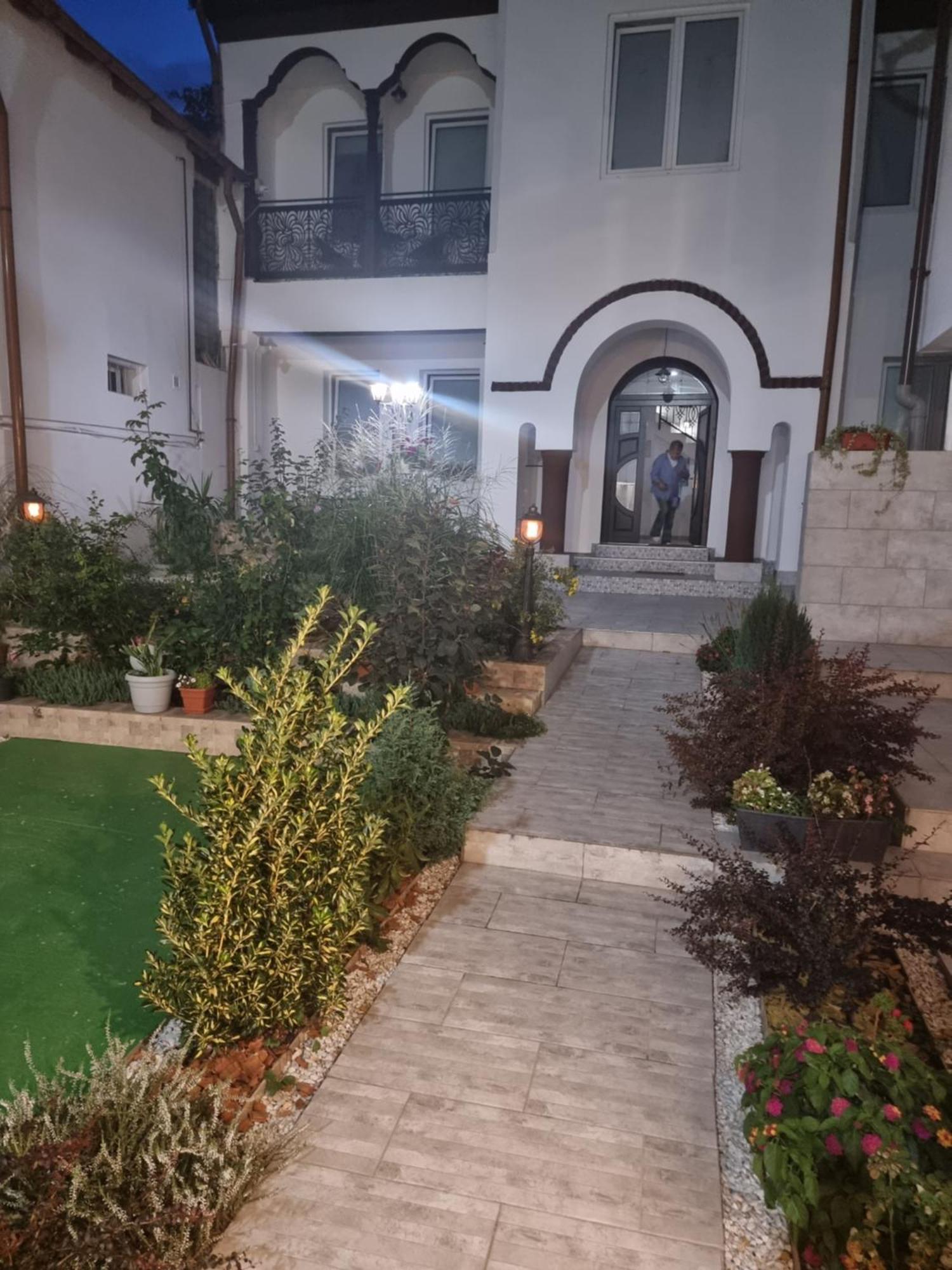 Casa Musceleana Hotel Cîmpulung Kültér fotó