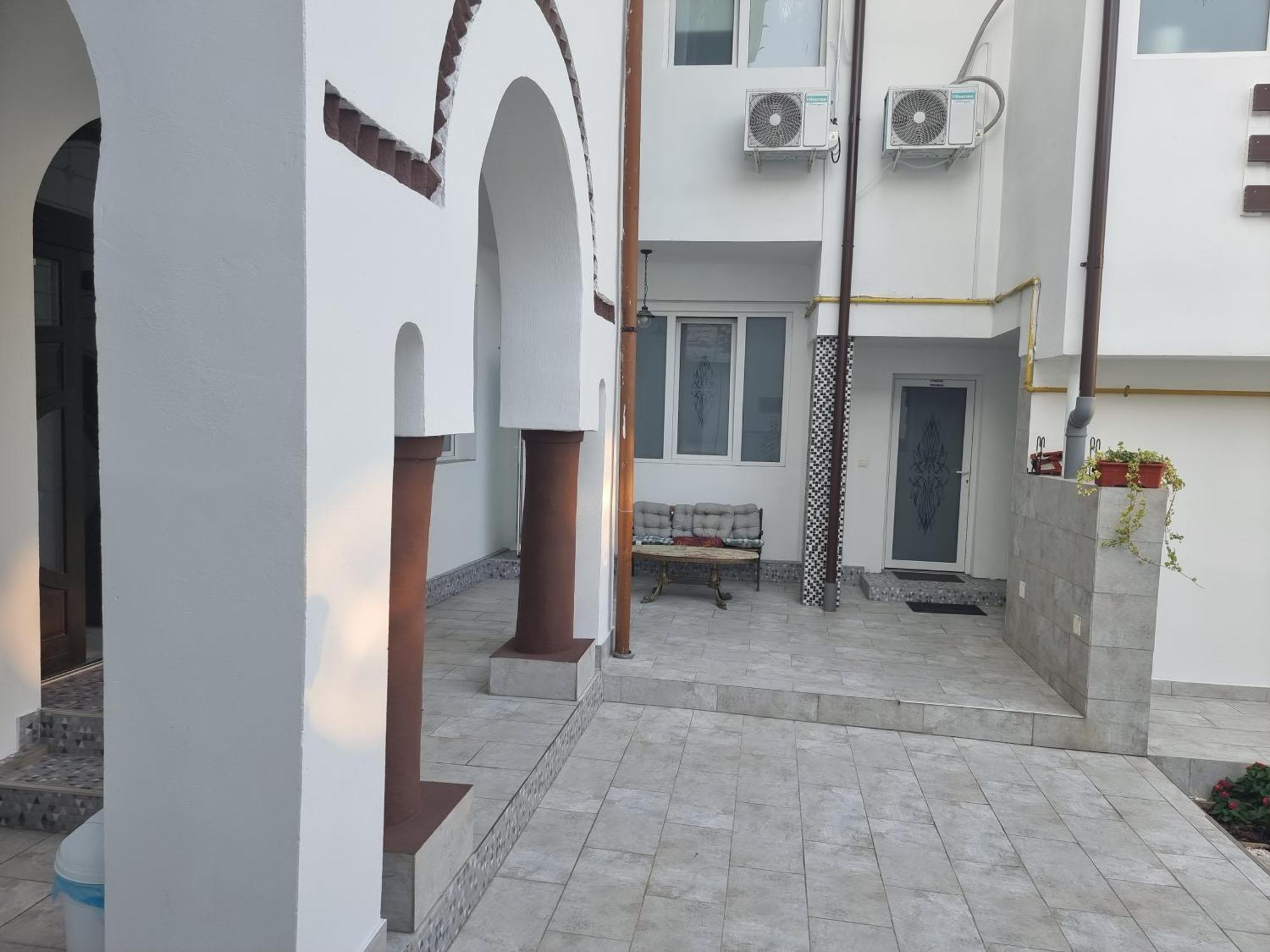Casa Musceleana Hotel Cîmpulung Kültér fotó