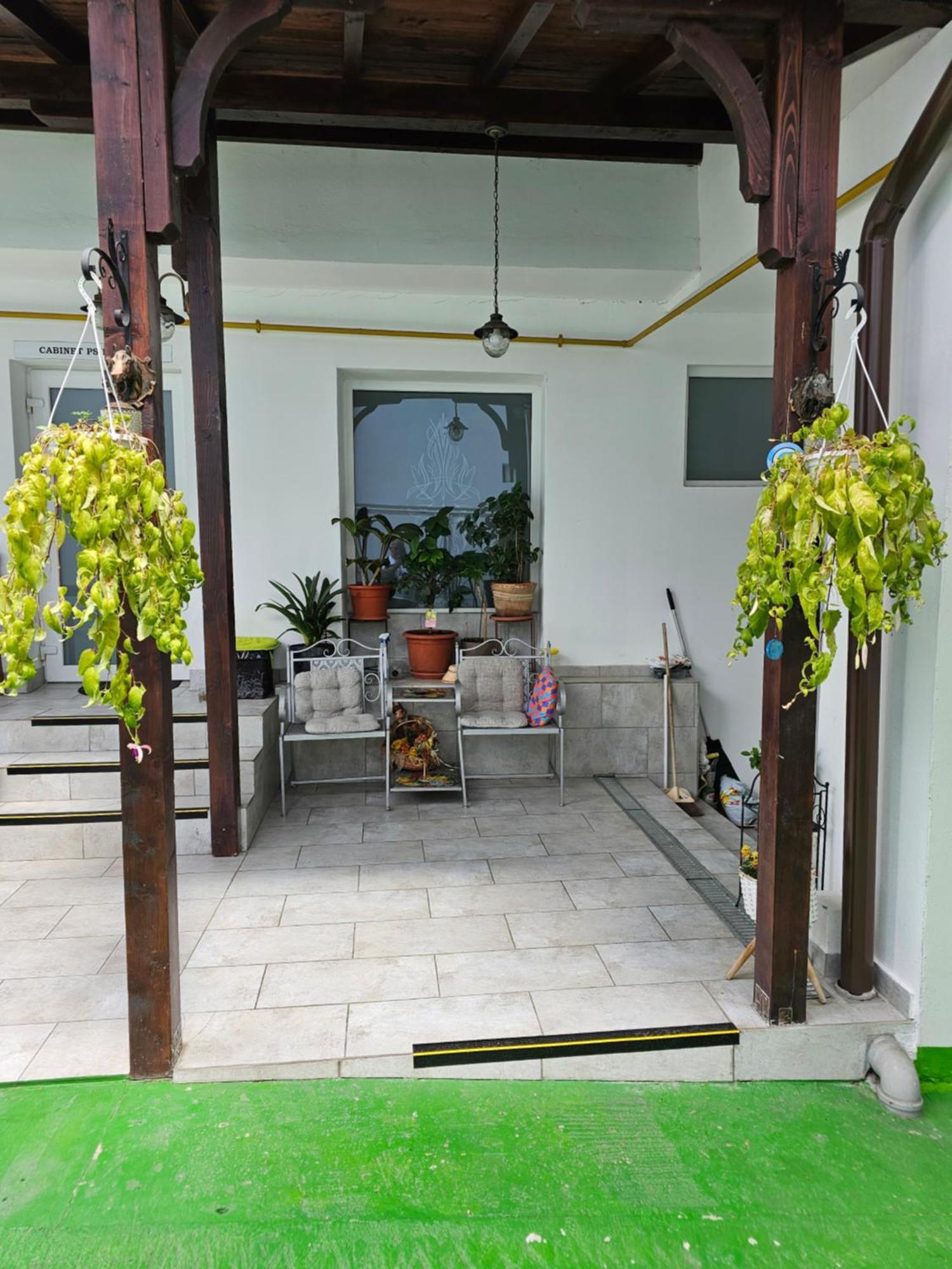 Casa Musceleana Hotel Cîmpulung Kültér fotó